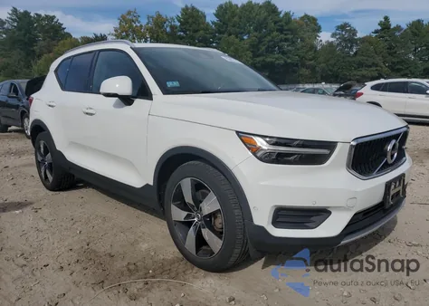 2019 Volvo Xc40 T5 Momentum z USA, uszkodzony, nr VIN YV4162UK5K2111660